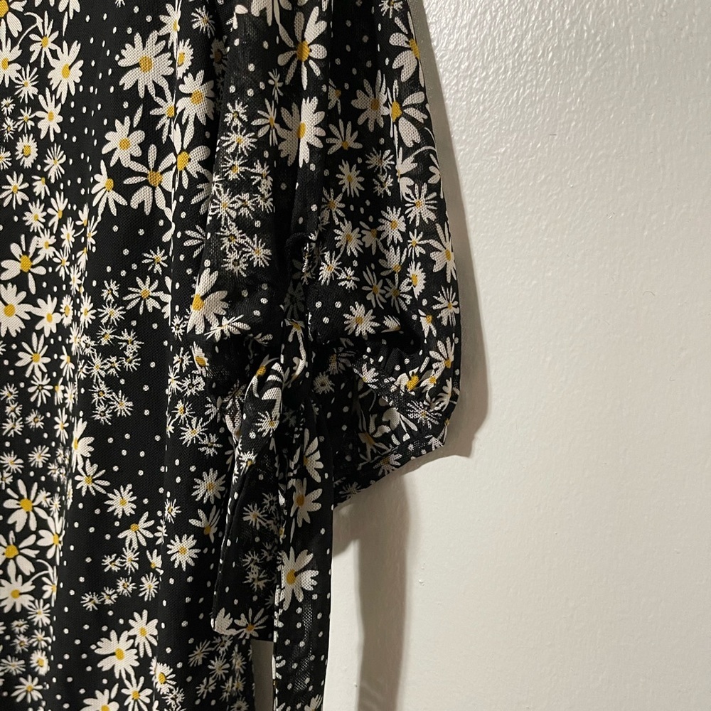 Perseption Concept blouse - Picture 4 of 5